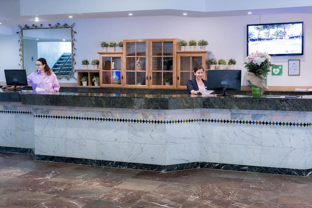 4R Gran Europe Hotel Coma-ruga Exterior photo