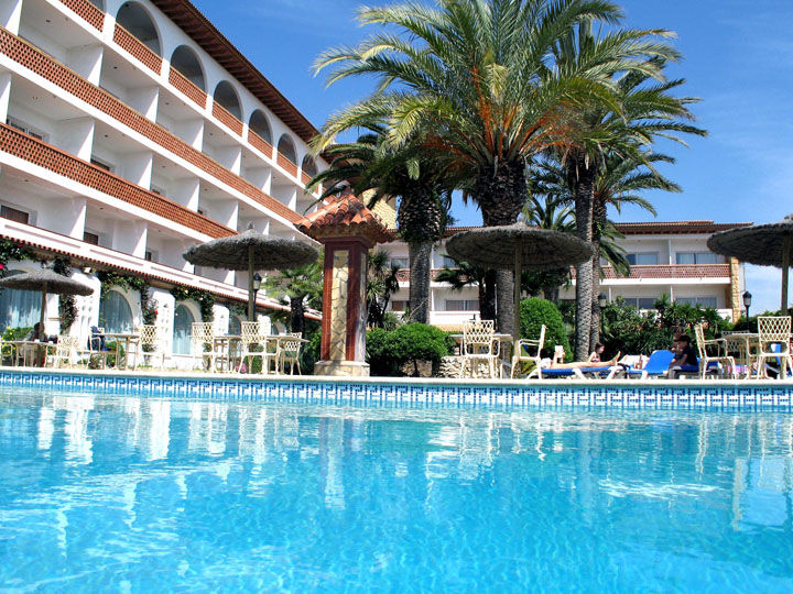 4R Gran Europe Hotel Coma-ruga Exterior photo