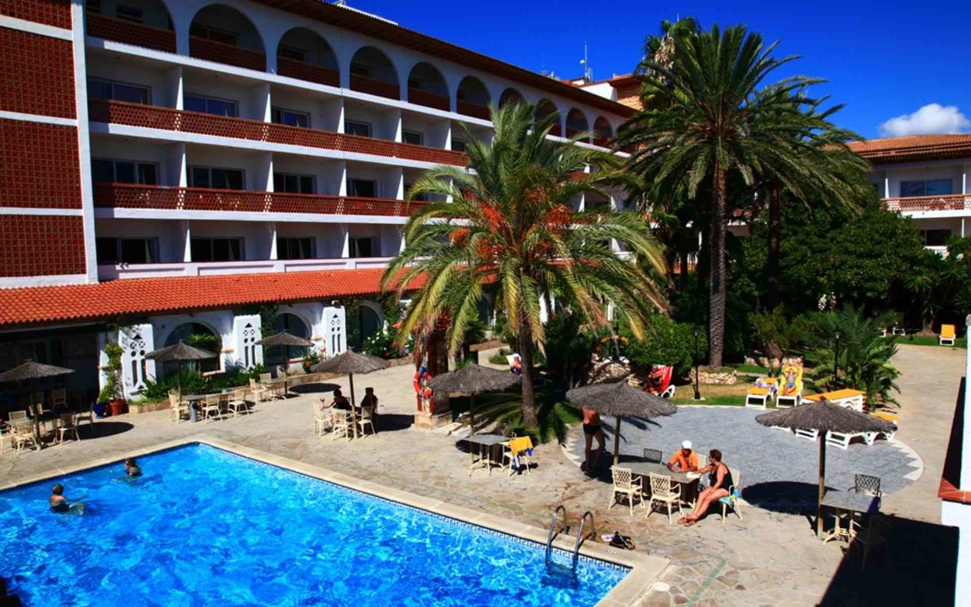4R Gran Europe Hotel Coma-ruga Exterior photo